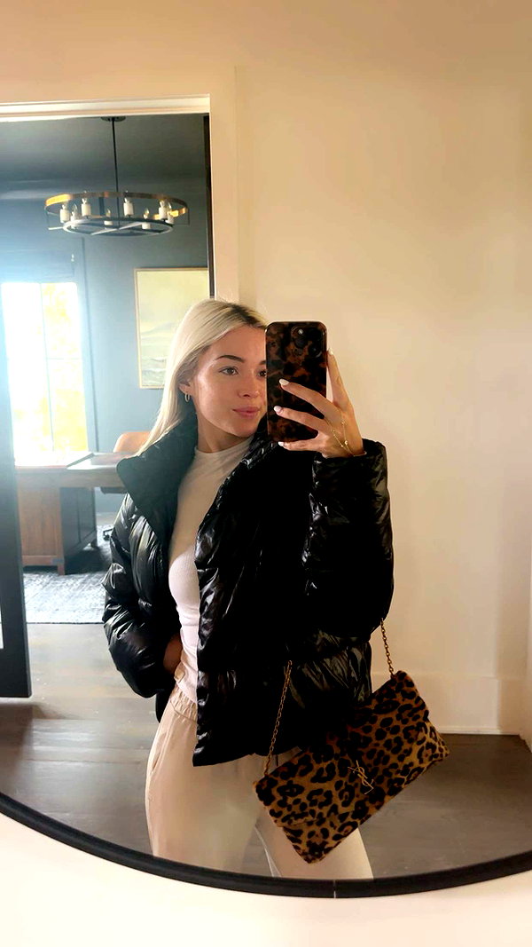 livvy_gymnast snapchat image archive image