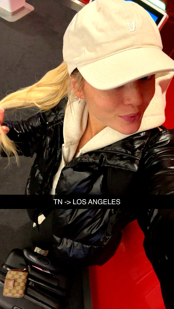 livvy_gymnast snapchat image archive image