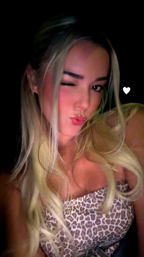 livvy_gymnast snapchat image archive image
