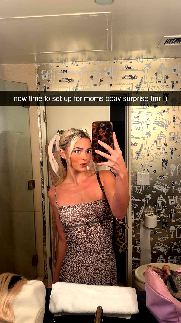livvy_gymnast snapchat image archive image