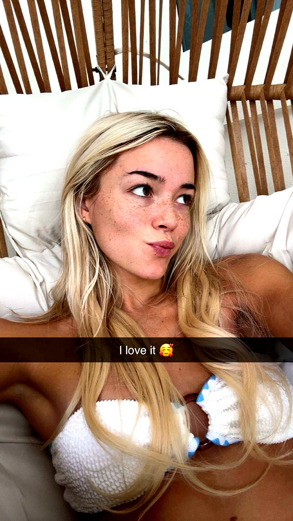 livvy_gymnast snapchat image archive image