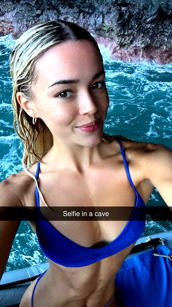 livvy_gymnast snapchat image archive image