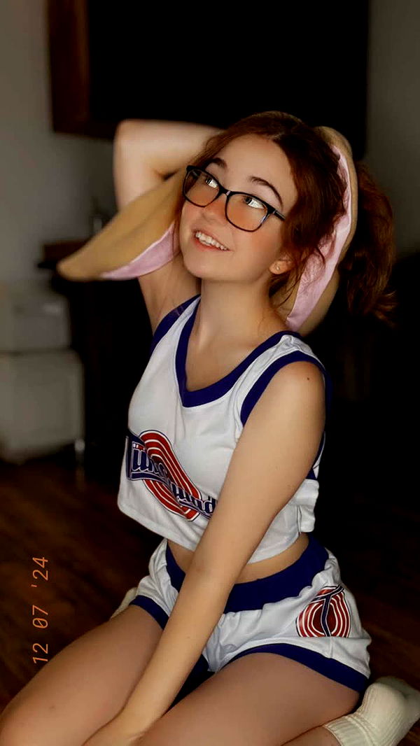 lyssaurora image ~ Altpins