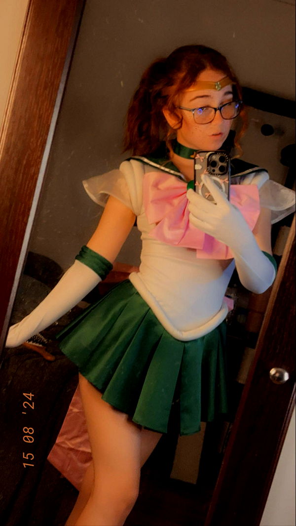 lyssaurora image ~ Altpins