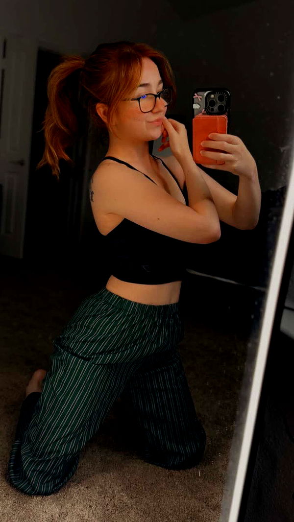 lyssaurora image ~ Altpins