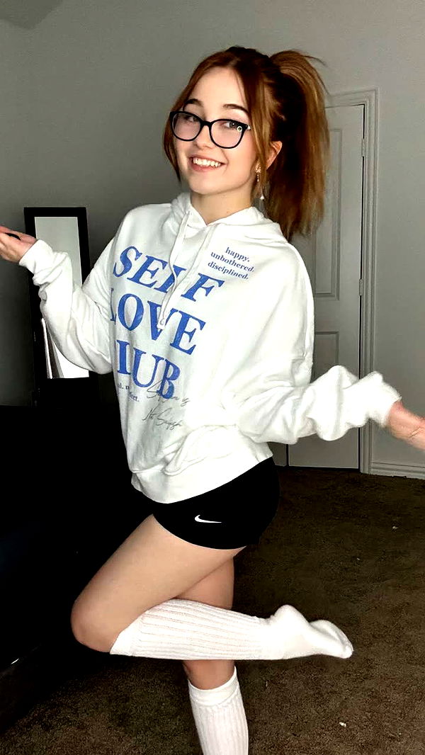 lyssaurora image ~ Altpins