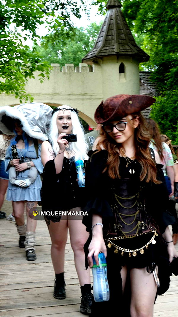 lyssaurora image ~ Altpins