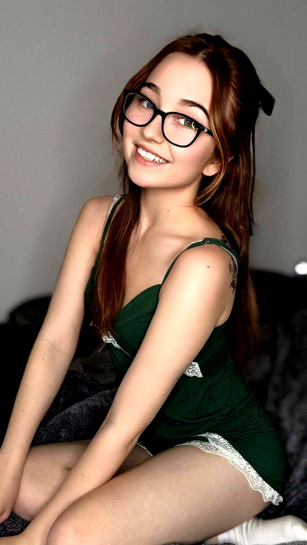 lyssaurora image ~ Altpins