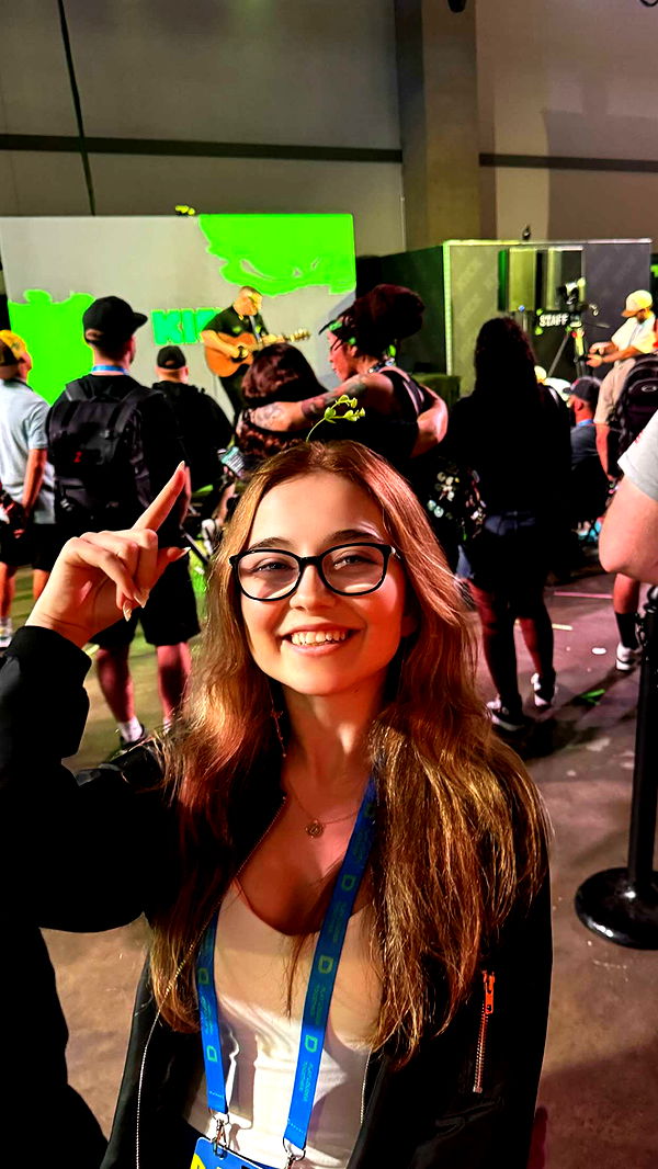 lyssaurora image ~ Altpins