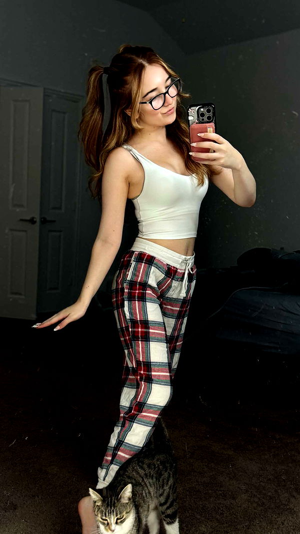 lyssaurora image ~ Altpins