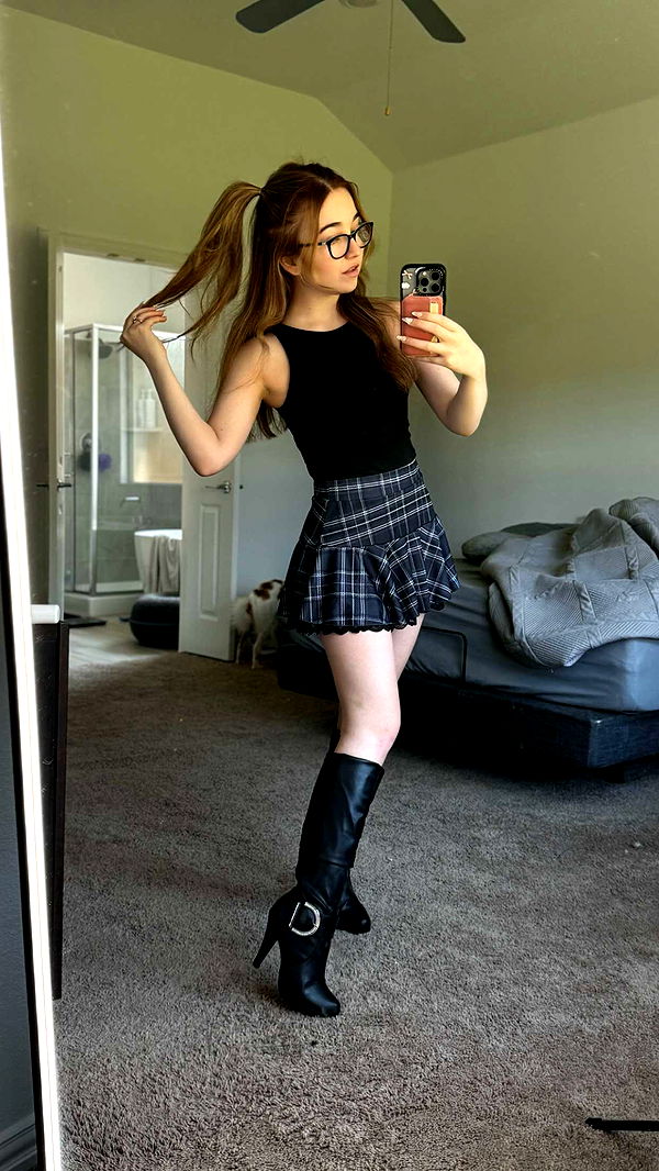 lyssaurora image ~ Altpins