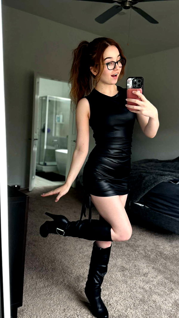 lyssaurora image ~ Altpins