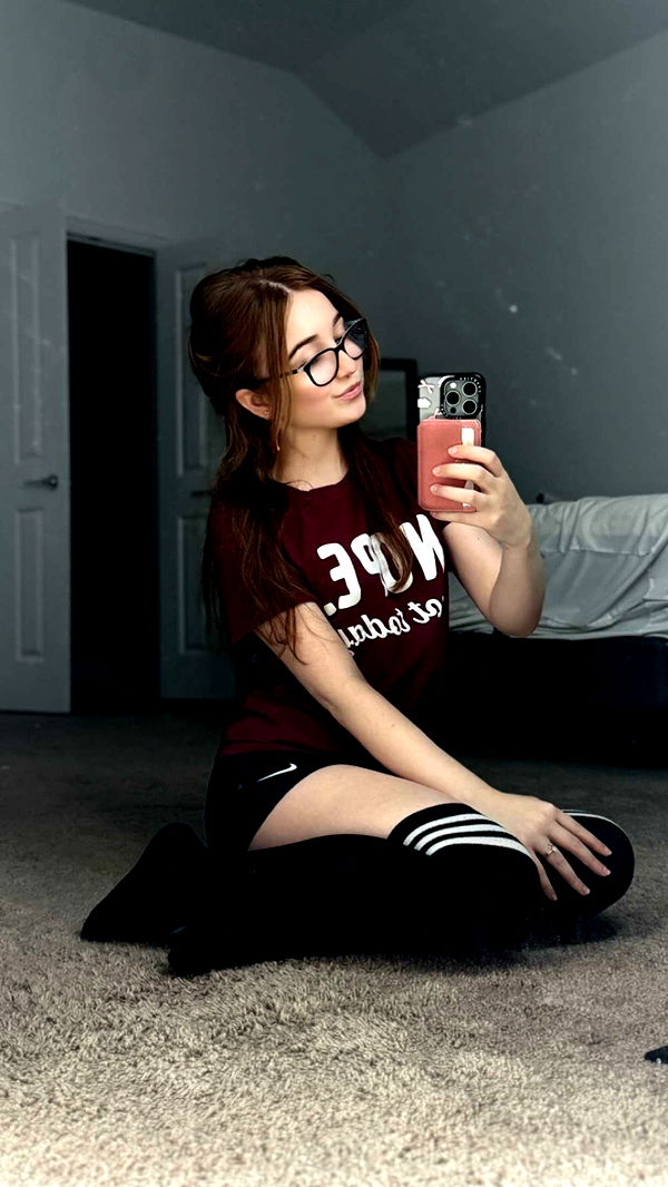 lyssaurora image ~ Altpins