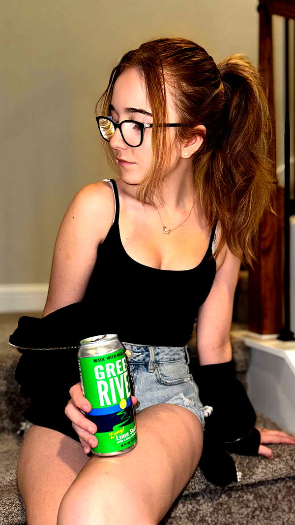 lyssaurora image ~ Altpins