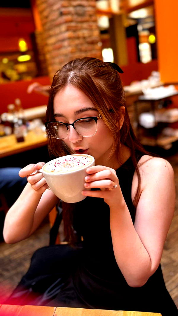 lyssaurora image ~ Altpins