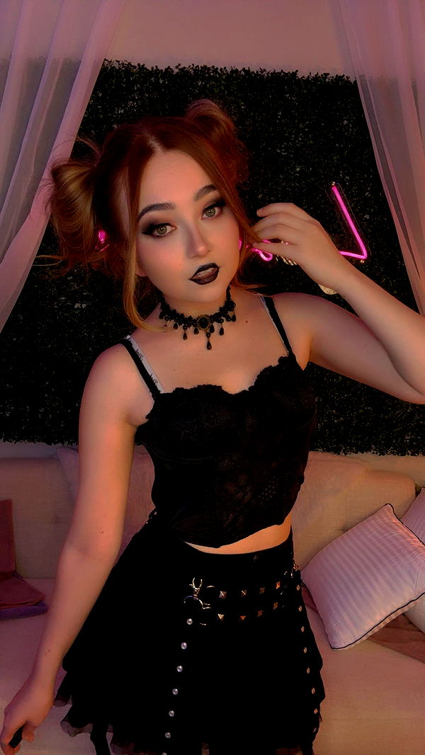 lyssaurora image ~ Altpins