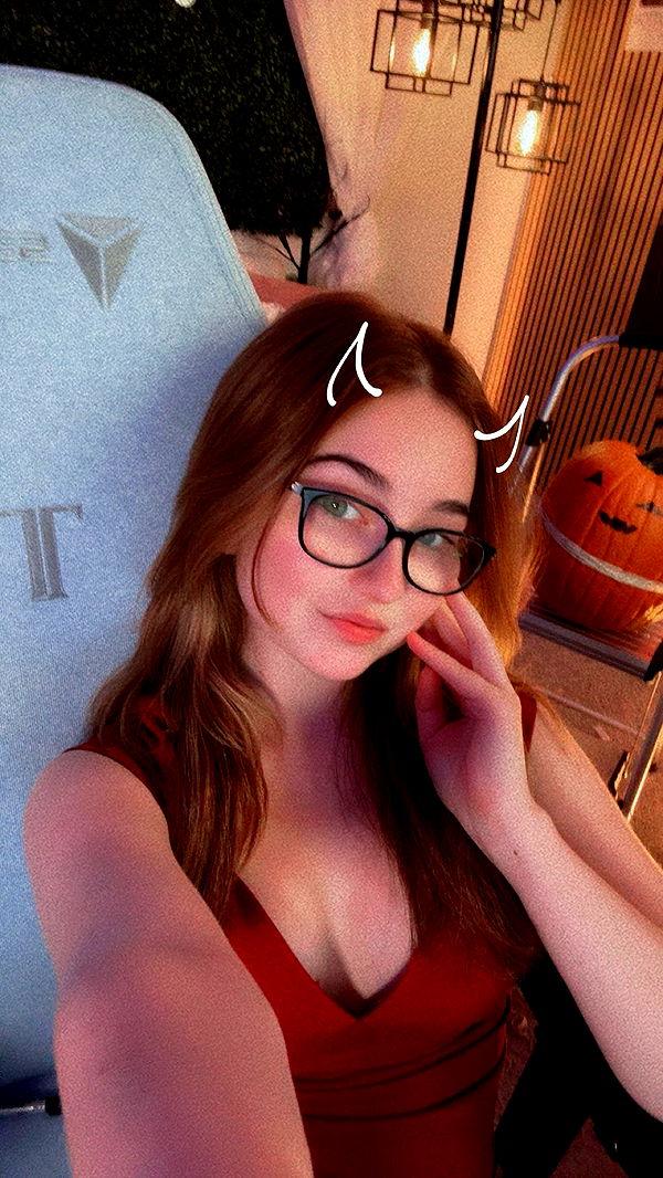 lyssaurora image ~ Altpins