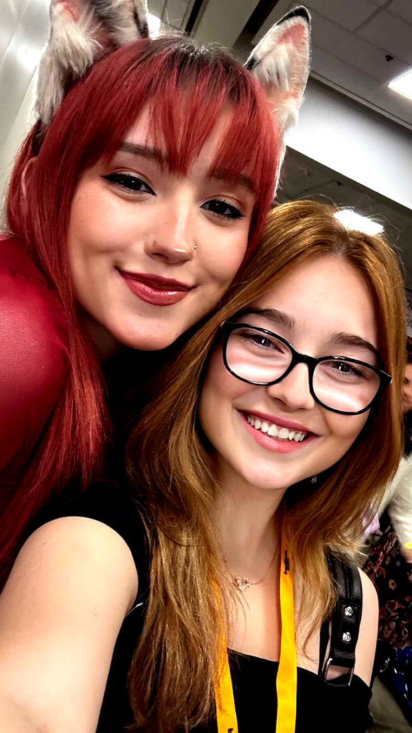 lyssaurora image ~ Altpins