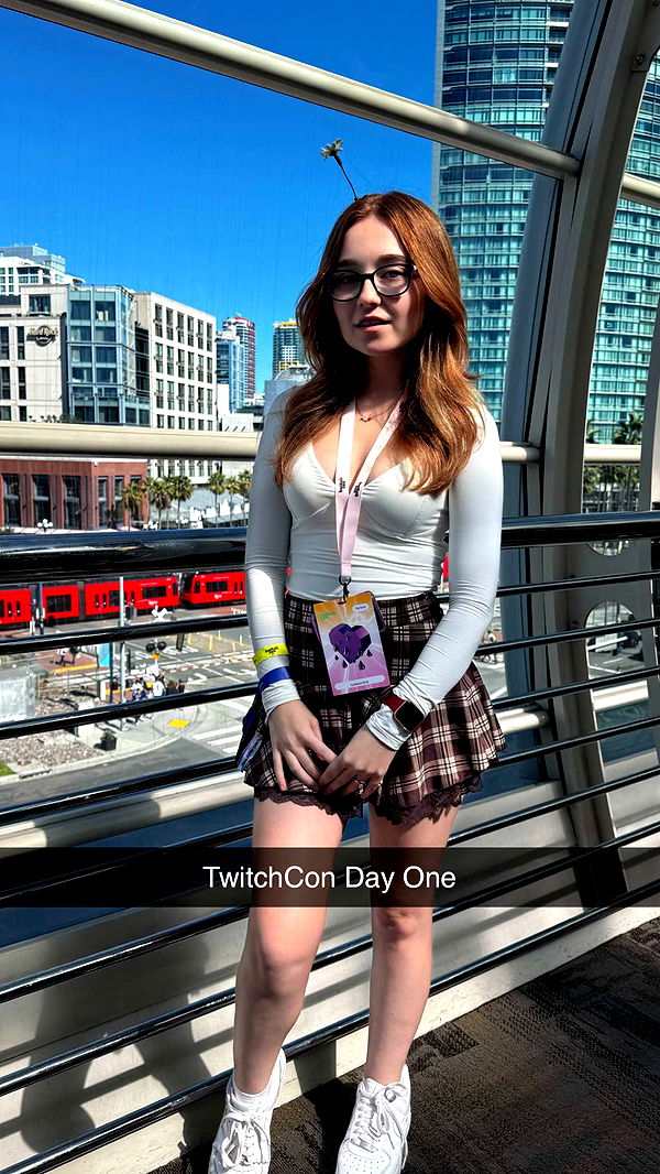 lyssaurora image ~ Altpins