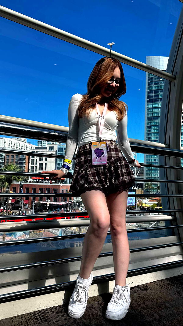 lyssaurora image ~ Altpins