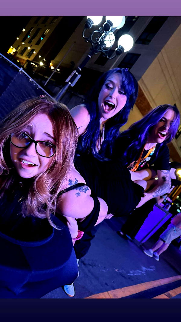 lyssaurora image ~ Altpins