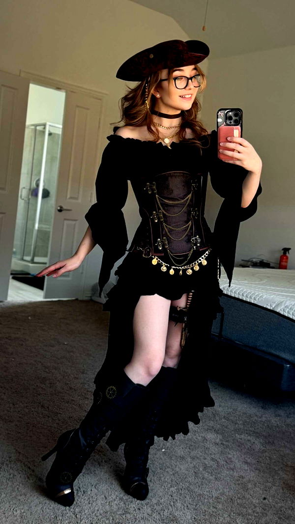 lyssaurora image ~ Altpins