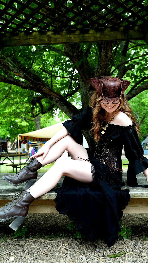 lyssaurora image ~ Altpins