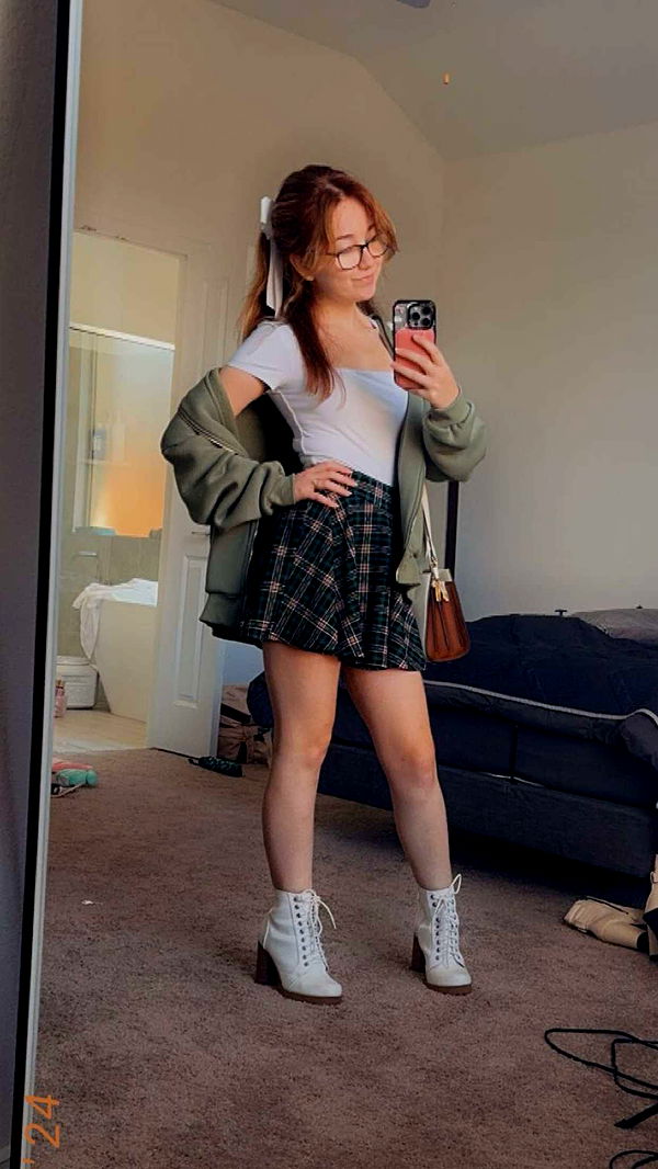 lyssaurora image ~ Altpins