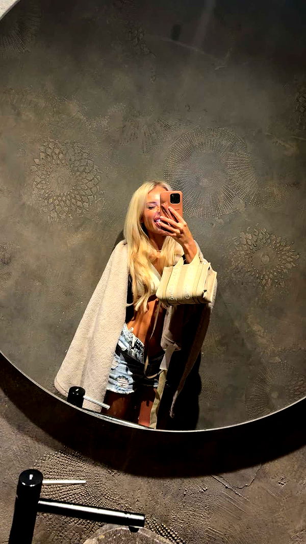 maddietaggx image ~ Altpins