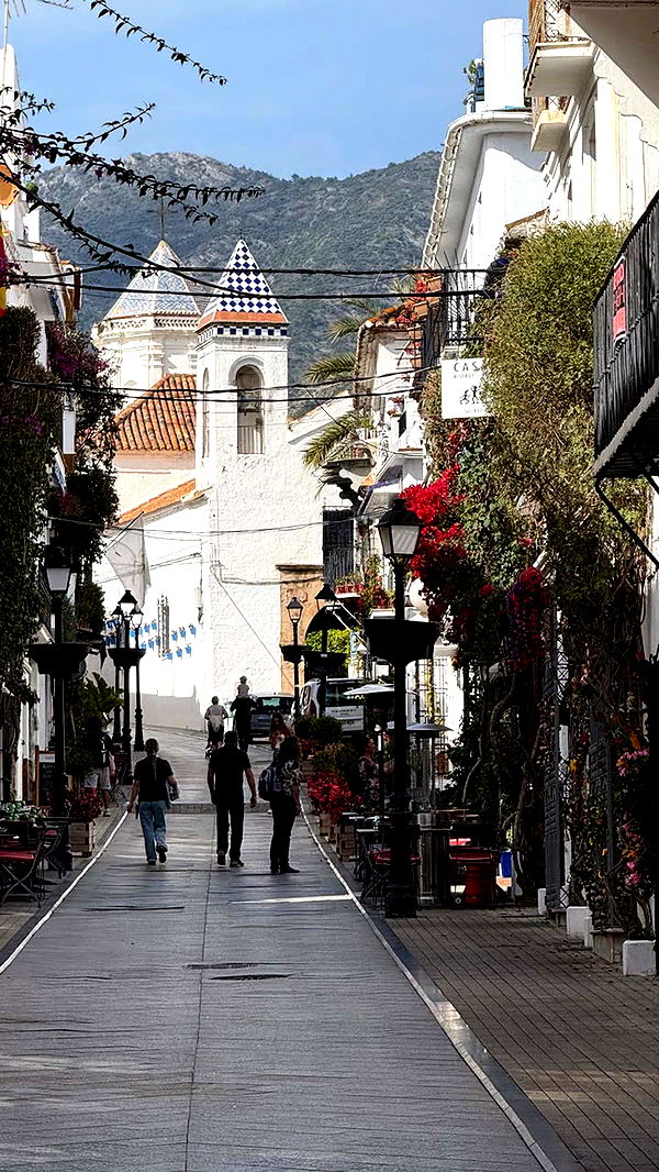 maddietaggx image ~ Altpins