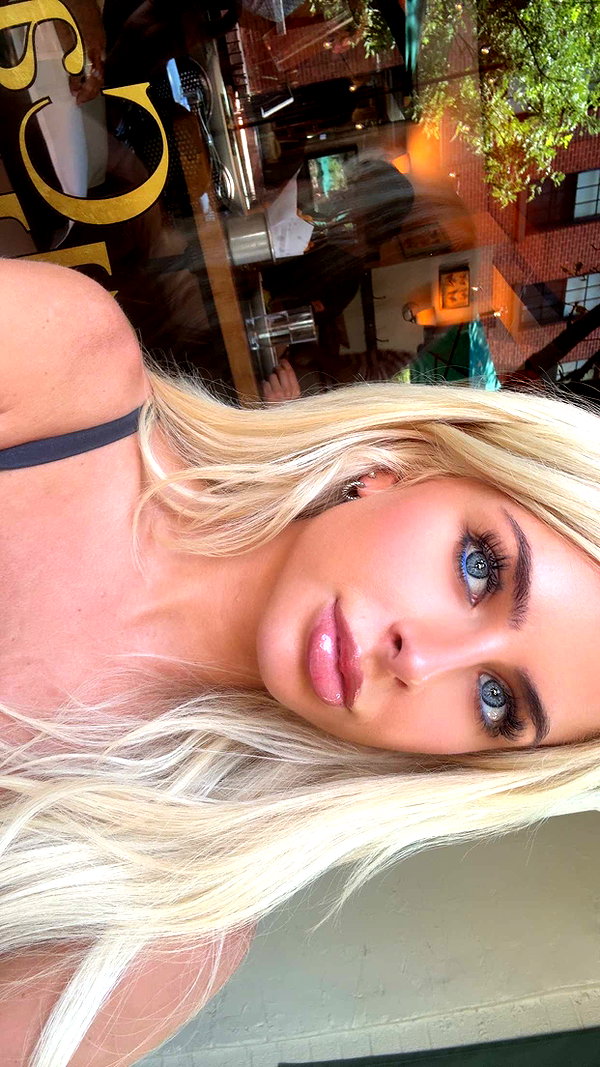 maddietaggx snapchat image archive image