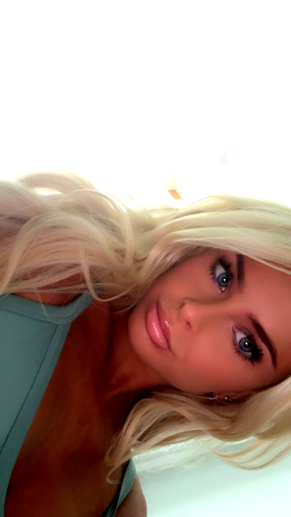 maddietaggx snapchat image archive image