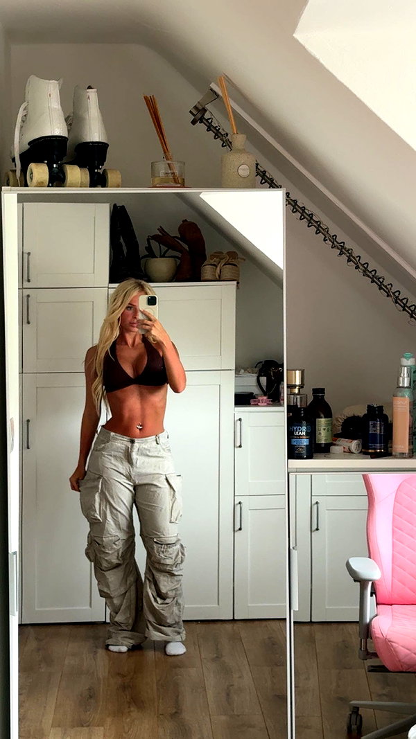 maddietaggx snapchat image archive image