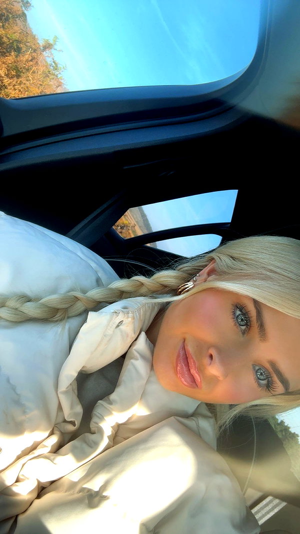maddietaggx snapchat image archive image