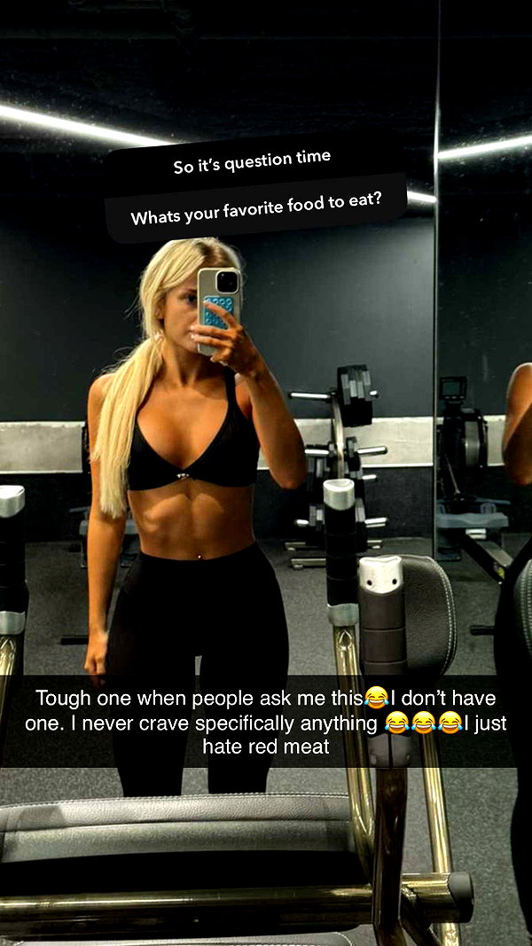 maddietaggx snapchat image archive image