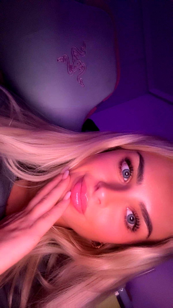 maddietaggx image ~ Altpins