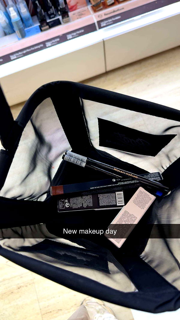 maddietaggx image ~ Altpins