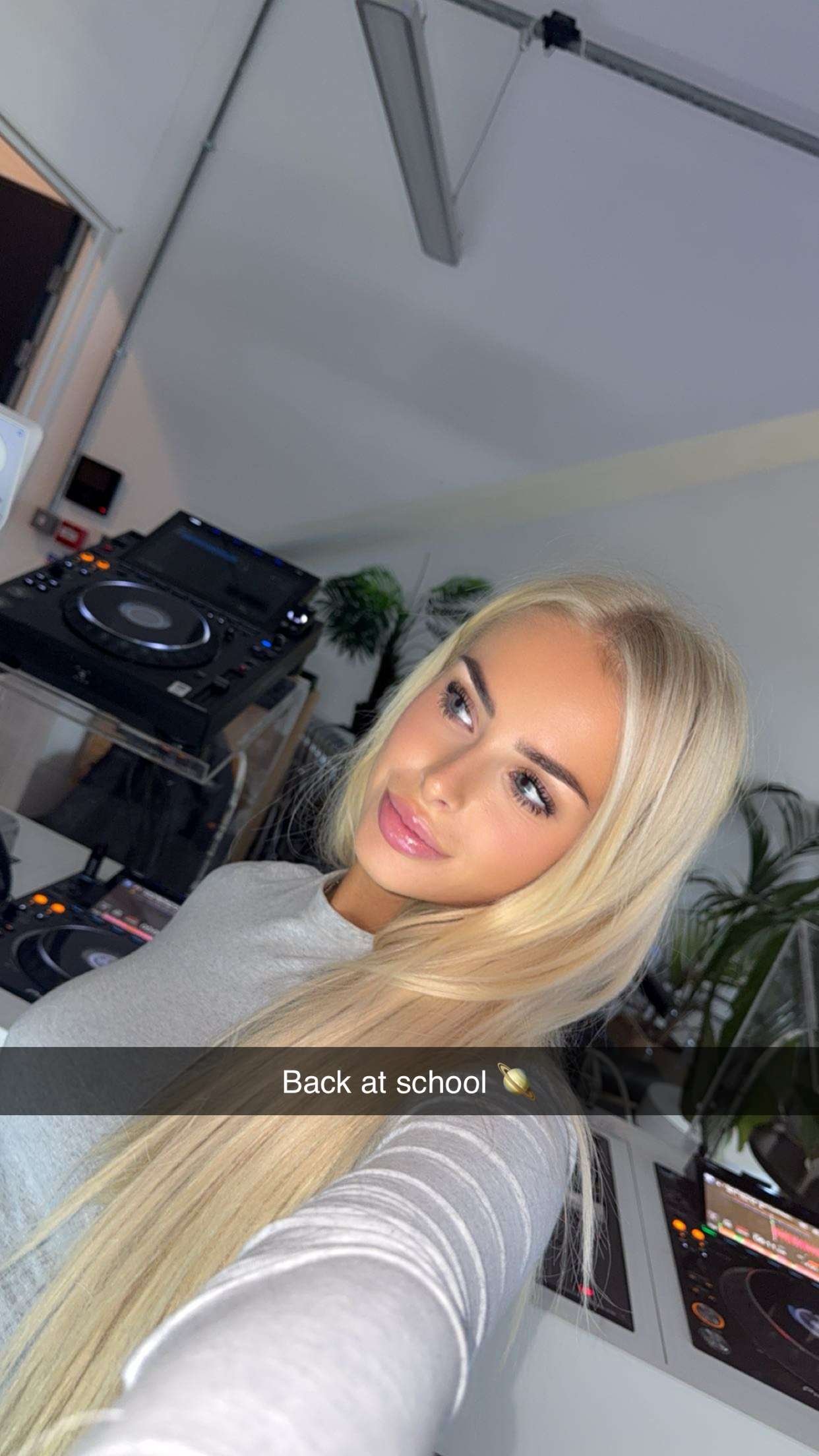 maddietaggx snapchat image archive image