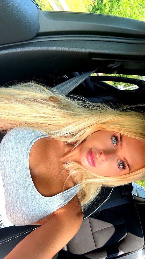 maddietaggx image ~ Altpins