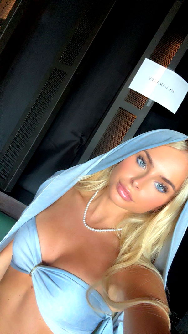 maddietaggx image ~ Altpins