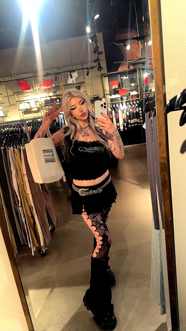 maddysine image ~ Altpins