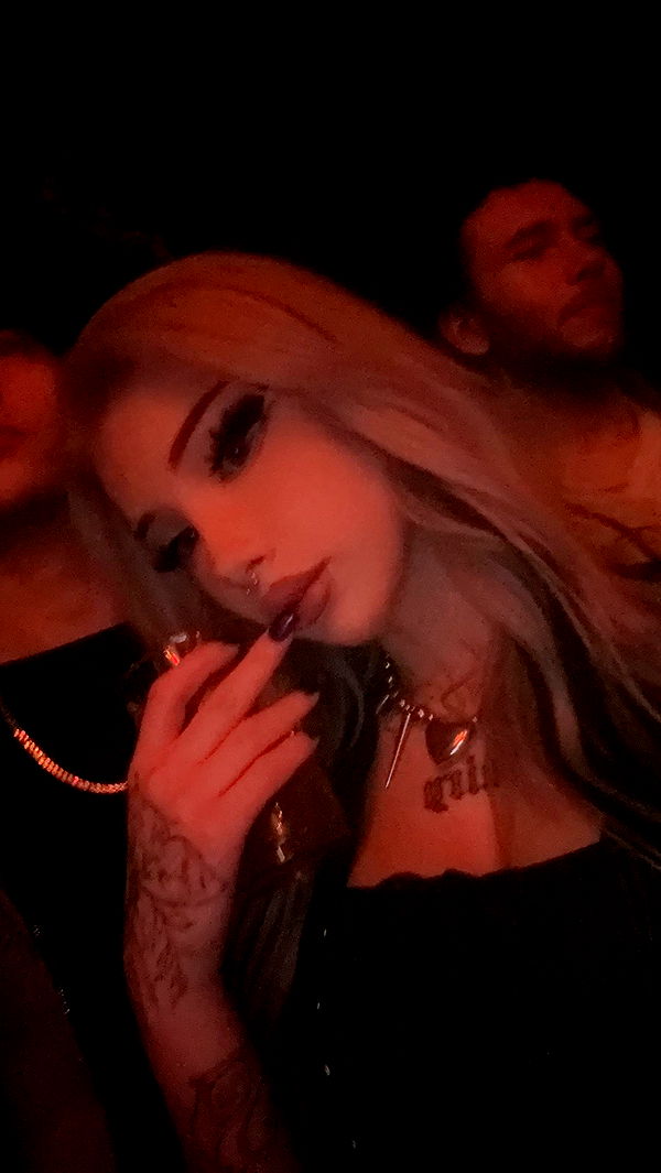 maddysine image ~ Altpins