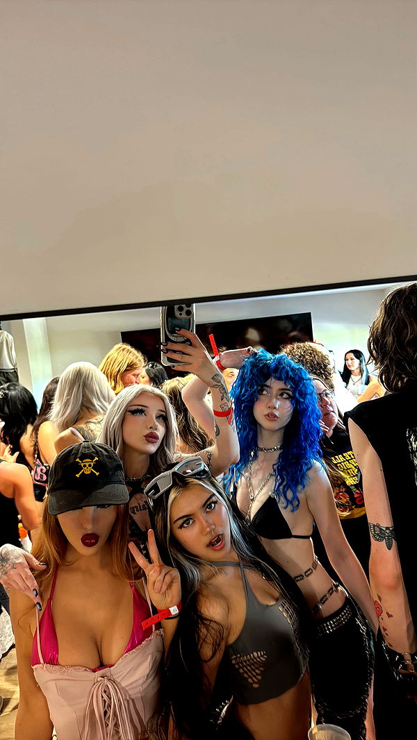 maddysine image ~ Altpins