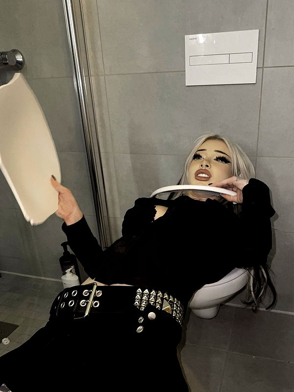 maddysine image ~ Altpins