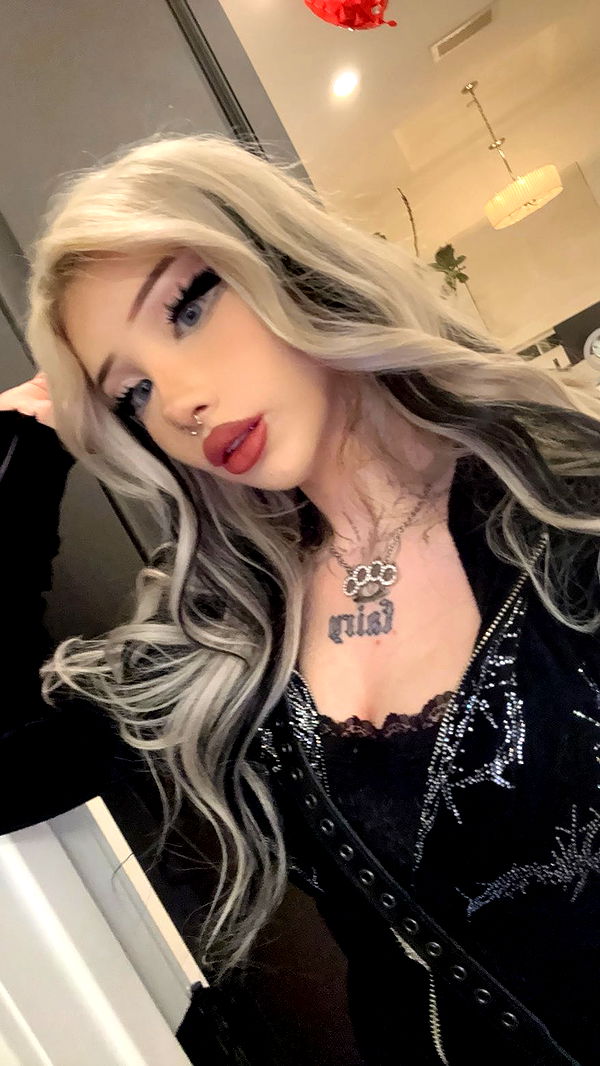 maddysine image ~ Altpins