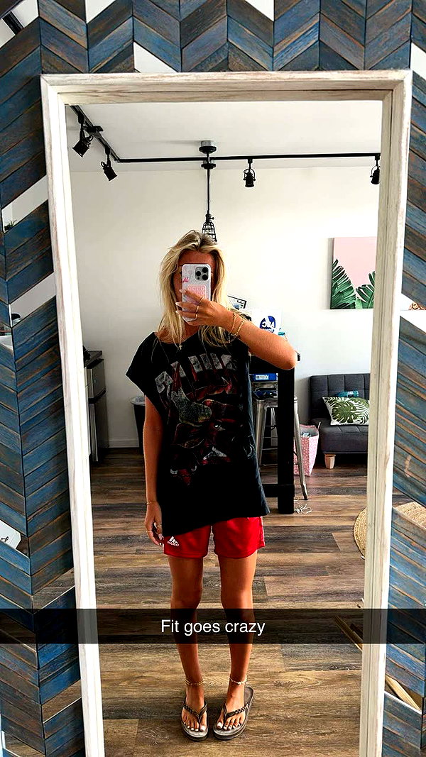 maddyy_dodd snapchat image archive image