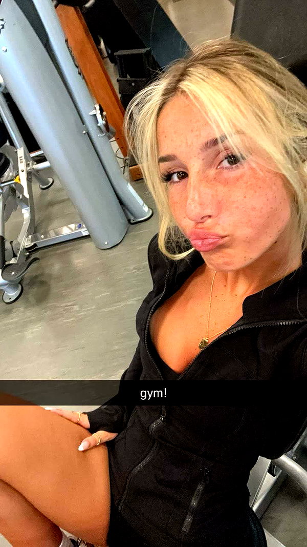 maddyy_dodd snapchat image archive image