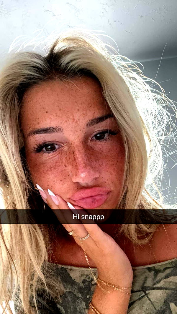 maddyy_dodd snapchat image archive image