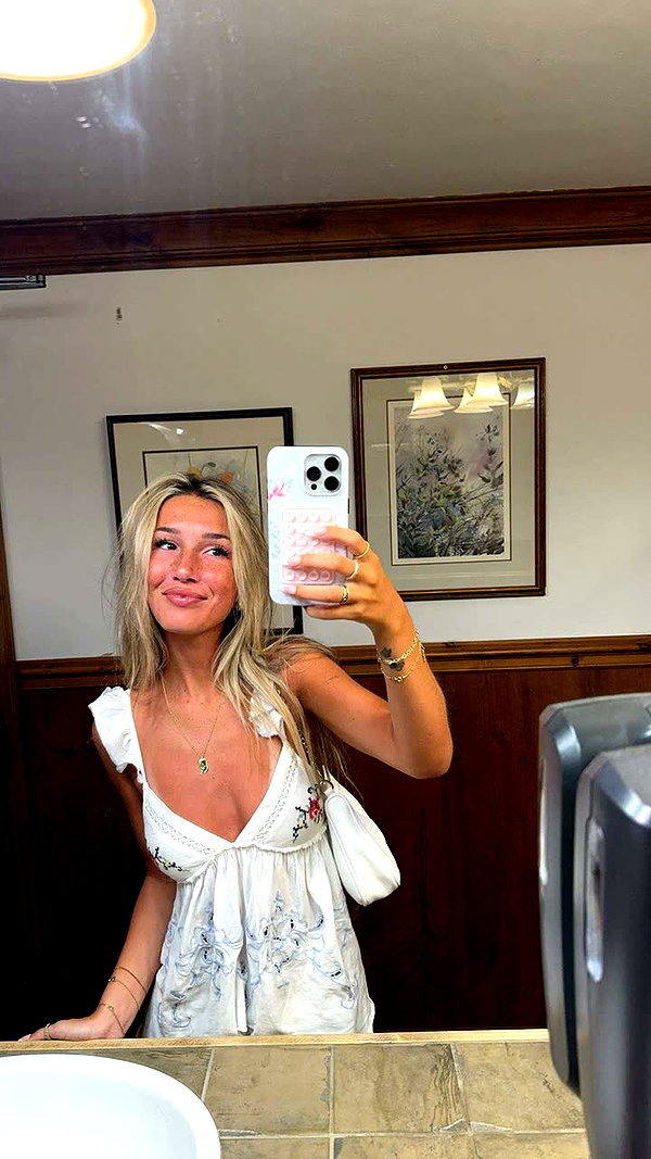 maddyy_dodd snapchat image archive image