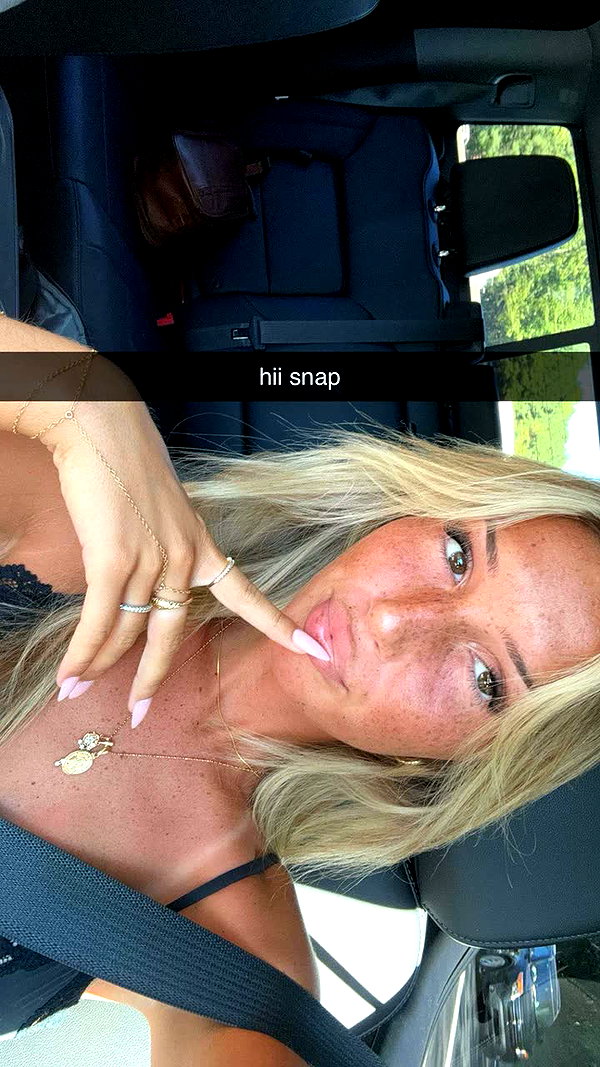 maddyy_dodd snapchat image archive image
